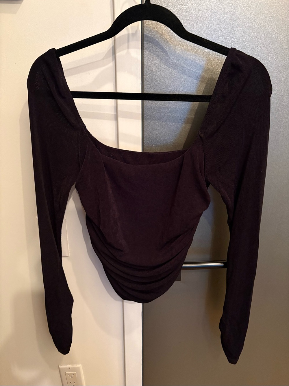 Guizio Womenâs Long-Sleeve Ruched top